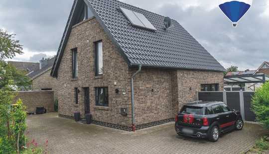 Bild von Hochwertiges Einfamilienhaus aus 2018 (KFW 45) in bester Lage  von Ofenerdiek