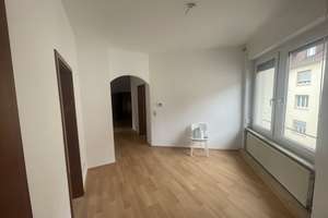 3-Zimmer-Wohnung zur Miete im denkmalgeschützten Altbau in Pforzheim – Die vollständige Adresse der Immobilie erhältst du vom Anbieter., 75172 Südweststadt, Pforzheim – Vorschaubild 5