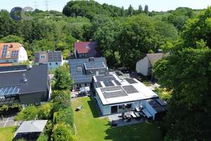 Wohnen, wo andere träumen: Haus mit Indoor-Pool in Solingen-Ohligs – Die vollständige Adresse der Immobilie erhältst du vom Anbieter., 42697 Ohligs/Aufderhöhe/Merscheid, Solingen – Vorschaubild 2