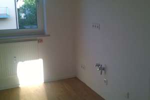 Sonnige 3-Raum-Wohnung mit Balkon in Rosenheim – 83026 Westerndorf Sankt Peter, Rosenheim – Vorschaubild 5