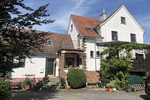 Zwei Wohnhäuser, Scheune & viel Platz - Hofensemble auf weitläufigem Grundstück. – Die vollständige Adresse der Immobilie erhältst du vom Anbieter., 63654 Büdingen – Vorschaubild 2