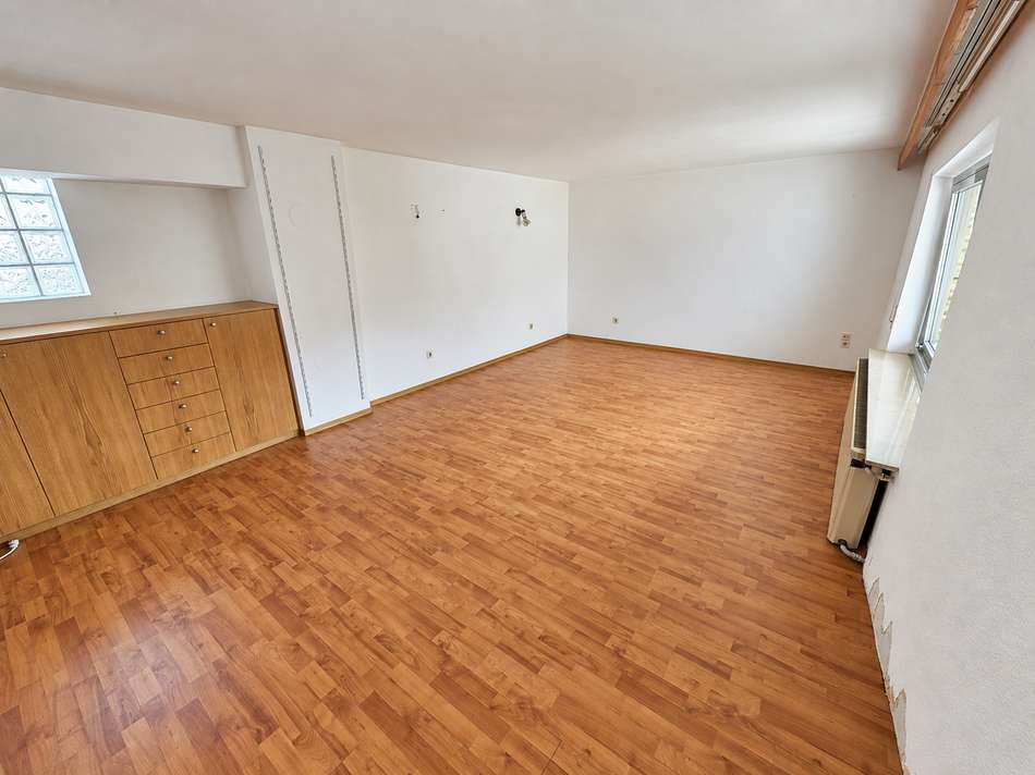 eines der beiden Wohnzimmer