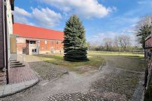 2.500 qm Bauland mit großem Garten und Grünanlage – Neue Straße 22, 6679 Burgenlandkreis – Vorschaubild 2