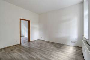 Lichtdurchflutete 4-Zimmer-Wohnung mit Altbaucharme – Die vollständige Adresse der Immobilie erhältst du vom Anbieter., 42719 Wald, Solingen – Vorschaubild 6