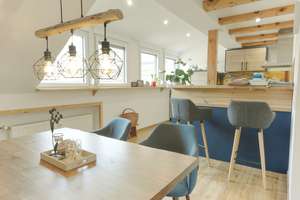 BLÜMM IMMOBILIEN: moderne 2-Zi-DG-Whg. mit Dachterrasse, EBK  – Die vollständige Adresse der Immobilie erhältst du vom Anbieter., 90556 Cadolzburg – Vorschaubild 2