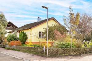 Freistehendes Einfamilienhaus mit Optimierungspotential in ruhiger Lage! – Die vollständige Adresse der Immobilie erhältst du vom Anbieter., 76706 Dettenheim – Vorschaubild 4