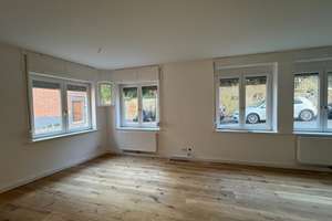 Altbaucharme mit modernem Herz: Erstbezug nach Sanierung 2-Zimmer Erdgeschoss Wohnung mit Balkon – Die vollständige Adresse der Immobilie erhältst du vom Anbieter., 70199 Heslach, Stuttgart – Vorschaubild 2