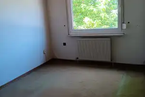 Wunderschöne 4-Zimmer-Doppelhaushälfte in Bremen Habenhausen mit Garten u. Garage – Bremen – Vorschaubild 11