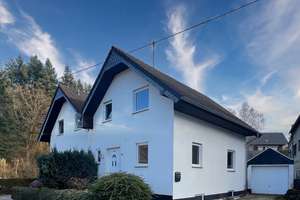 Doppelhaus - 2 Häuser 1 Preis -  für Kapitalanleger & Eigennutzer – Die vollständige Adresse der Immobilie erhältst du vom Anbieter., 56291 Bickenbach – Vorschaubild 1