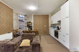 Property thumbnail 3