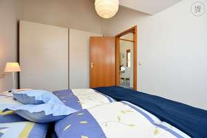 Charmante möblierte DG-Wohnung mit Internet und TG-Stellplatz in Stuttgart Birkach – Die vollständige Adresse der Immobilie erhältst du vom Anbieter., 70599 Birkach-Süd, Stuttgart – Vorschaubild 11