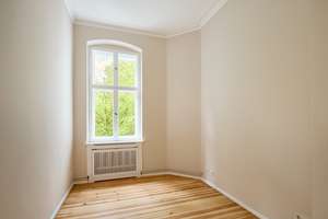 Frisch sanierte 3-Zimmer-Altbauwohnung mit Südbalkon in Top-Lage nahe Ludwigkirchplatz – Die vollständige Adresse der Immobilie erhältst du vom Anbieter., 10719 Wilmersdorf, Berlin – Vorschaubild 6