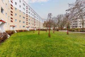 Modernisierte 3-Zimmerwohnung in Hohenschönhausen - sofort verfügbar – Die vollständige Adresse der Immobilie erhältst du vom Anbieter., 13059 Neu-Hohenschönhausen, Berlin – Vorschaubild 9