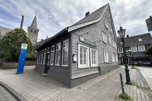 Option Einfamilienhaus - NEU KERNSANIERT! Denkmalgeschütztes & historisches Stadthaus! – Odoakerstraße 1, 42389 Wuppertal – Vorschaubild 3