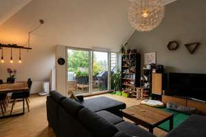 Großzügige 3-Zimmer-Dachgeschosswohnung mit Dachterrasse, 2 Bädern und Aufzug in Haaren!