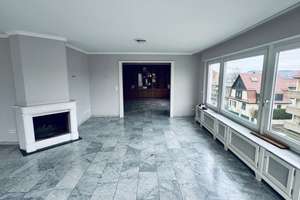 Großzügige Maisonette mit Terrasse, Garten & Kamin – Wohnen auf zwei Ebenen in Heilbronn-Böckingen – Die vollständige Adresse der Immobilie erhältst du vom Anbieter., 74080 Böckingen, Heilbronn – Vorschaubild 2