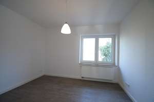 1068 - Erstbezug nach Renovierung! 4-Zimmer-Wohnung mit EBK in Kreyenbrück! – Cloppenburger Straße  92, 26135 Osternburg, Oldenburg (Oldenburg) – Vorschaubild 4
