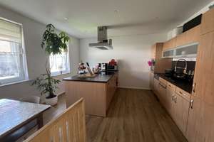 Zweifamilienhaus mit großzügigem Grundstück und moderner Technik – Die vollständige Adresse der Immobilie erhältst du vom Anbieter., 99955 Urleben – Vorschaubild 6