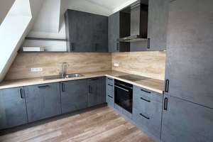 Moderne 2- Zimmer Dachgeschosswohnung nach DG-Ausbau *nur schriftl. Anfragen* – Iltisstrasse 5, 24143 Gaarden-Ost, Kiel – Vorschaubild 2