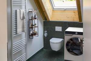 Leben im Trendviertel Sanderau - neuwertige 3 Zi.-DG-Wohnung mit Galerie am Main – Breslauer Str. 34a, 97072 Sanderau, Würzburg – Vorschaubild 9