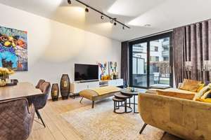 Seltene Citypark-Perle:
Umwerfende 3-Zimmer-Wohnung
mit Terrasse und kleinem Garten – Die vollständige Adresse der Immobilie erhältst du vom Anbieter., 76137 Südstadt, Karlsruhe – Vorschaubild 1