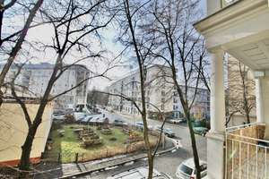 Vollständig renoviertes Zuhause in historischer Architektur — sofort bezugsbereit – Die vollständige Adresse der Immobilie erhältst du vom Anbieter., 10243 Friedrichshain, Berlin – Vorschaubild 3