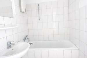 Renovierte 1-Zimmer Wohnung sofort Bezugsfrei – Burgwall  13, 38444 Rabenberg, Wolfsburg – Vorschaubild 4