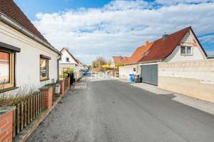 Solides Reihenendhaus mit großem Grundstück in Magdeburg-Nordwest – Die vollständige Adresse der Immobilie erhältst du vom Anbieter., 39128 Nordwest, Magdeburg – Vorschaubild 14