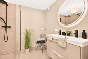 GALERIEAUSBLICK – Traumhafte 3,5-Zimmer Maisonette-Wohnung mit Stellplatz in Stuttgart-Plieningen – Die vollständige Adresse der Immobilie erhältst du vom Anbieter., 70599 Plieningen (Ortsteil), Stuttgart – Vorschaubild 7