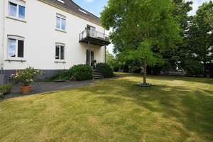 Wunderschöne Altbauvilla in Krefeld-Traar: Ideal für mehrere Generationen – Die vollständige Adresse der Immobilie erhältst du vom Anbieter., 47802 Traar, Krefeld – Vorschaubild 3