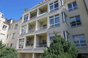 Karlshorst : Sonnige 2,5 Zi.-Whg. - Nähe Rheinsteinpark !