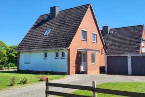 EFH mit Doppelgarage für die Familie in beliebter Wohnlage im Herzen von Heide – Dithmarschen (Kreis) – Vorschaubild 1