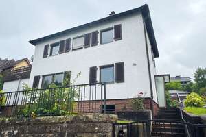 Freistehendes Einfamilienhaus in Panoramalage – Die vollständige Adresse der Immobilie erhältst du vom Anbieter., 75217 Birkenfeld – Vorschaubild 2