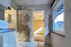 Anpacken und in die Hände spucken: Zweifamilienhaus in Bockum! – Die vollständige Adresse der Immobilie erhältst du vom Anbieter., 47800 Bockum, Krefeld – Vorschaubild 7