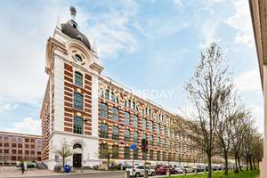 Stilvolle 2-Zimmer-Penthouse-Wohnung mit traumhafter Dachterrasse und Tiefgaragenplatz – Die vollständige Adresse der Immobilie erhältst du vom Anbieter., 4229 Plagwitz, Leipzig – Vorschaubild 16