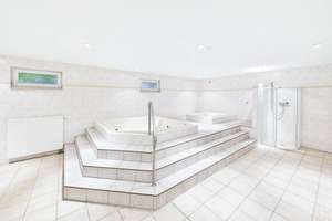 Exklusives Familienhaus mit Pool in begehrter Wohnlage von Magdeburg – 39130 Neu Olvenstedt, Magdeburg – Vorschaubild 11