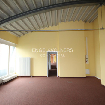Effiziente Büro- und Praxisfläche nahe Frankfurter Allee