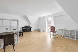Großzügige 4-Zimmer-Wohnung mit Blick auf das Ulmer Münster – Die vollständige Adresse der Immobilie erhältst du vom Anbieter., 89073 Mitte, Ulm – Vorschaubild 8