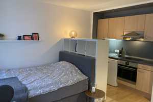 Hochwertig möbliertes Einzimmer-Apartment in Bestlage von Schwabing/München – Marschallstr. 8, 80802 München – Vorschaubild 3