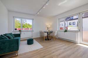Frisch sanierte 4-ZKB mit Balkon & separatem WC in ruhiger Lage – Provisionsfrei – Hirblingerstraße  158c, 86156 Oberhausen-Süd, Augsburg – Vorschaubild 2