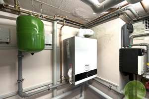 ** Best of schön ** frei stehend ** Fantastischer Garten ** Schwimmteich ** Solar ** 3 Garagen ** – Leutershauser Str. 19, 90453 Krottenbach, Mühlhof, Nürnberg – Vorschaubild 46
