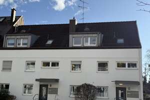 Helle, freundliche, 2 Zimmerwohnung mit Balkon Obersendling-Thalkirchen  – Die vollständige Adresse der Immobilie erhältst du vom Anbieter., 81379 Obersendling, München – Vorschaubild 1