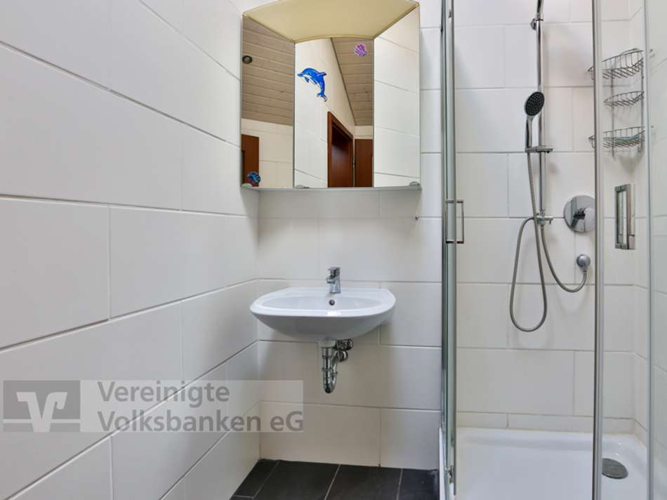 EG-Gäste-WC-Dusche