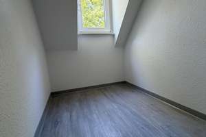 Besondere 2-Zimmer Dachgeschosswohnung mit Ausblick ins Grüne – 44357 Oestrich, Dortmund – Vorschaubild 8