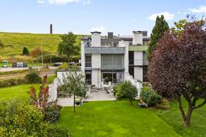 Architektonisch ansprechendes Einfamilienhaus - naturnahes und ruhiges Umfeld – Die vollständige Adresse der Immobilie erhältst du vom Anbieter., 52222 Stolberg (Rheinland) – Vorschaubild 3