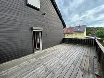 Gemütliches Reihenendhaus mit XL-Dachterrasse, Terrasse, Garten und zwei Garagen – Dachterrasse