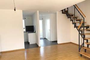 Elegantes 4-Zimmer-Stadthaus in Mainz zur Miete, Baujahr 2020 – Die vollständige Adresse der Immobilie erhältst du vom Anbieter., 55129 Hechtsheim, Mainz – Vorschaubild 2