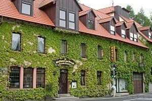 **Frisch renoviertes Hotel mit 46 Zimmer * plus  7 Mietwohnungen und Gewerbefläche*** – Wasserloser Str. 1, 63755 Alzenau – Vorschaubild 2