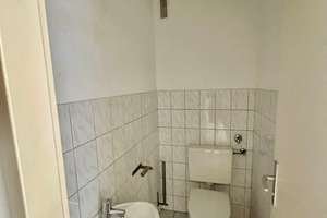Helle & sanierte 3 Zimmerwohnung mit Balkon in Mainz! – Am Lemmchen 35, 55120 Mombach, Mainz – Vorschaubild 11