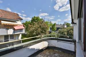 Tolles Haus mit toller Aussicht – Die vollständige Adresse der Immobilie erhältst du vom Anbieter., 72585 Riederich – Vorschaubild 5